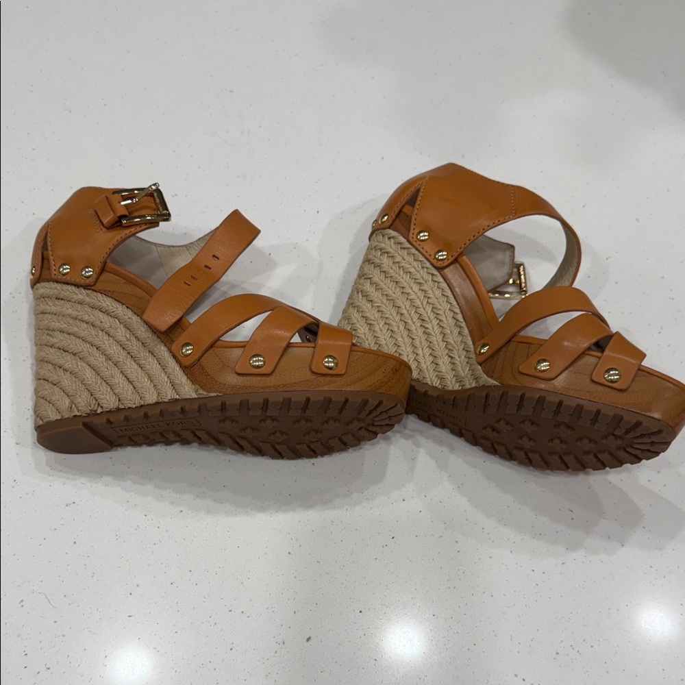 Michael Kors Jetset6 Tan Leather Wedge Sandals with Braided Front - Picture 6 of 8